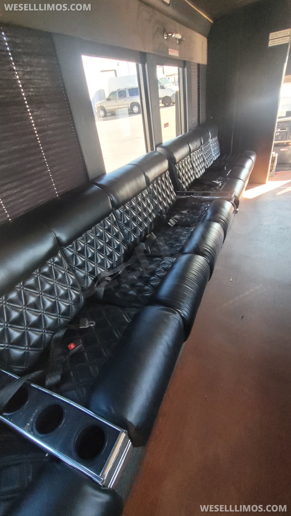 Limo Bus for Sale in Laguna Niguel, CA - Photo 23