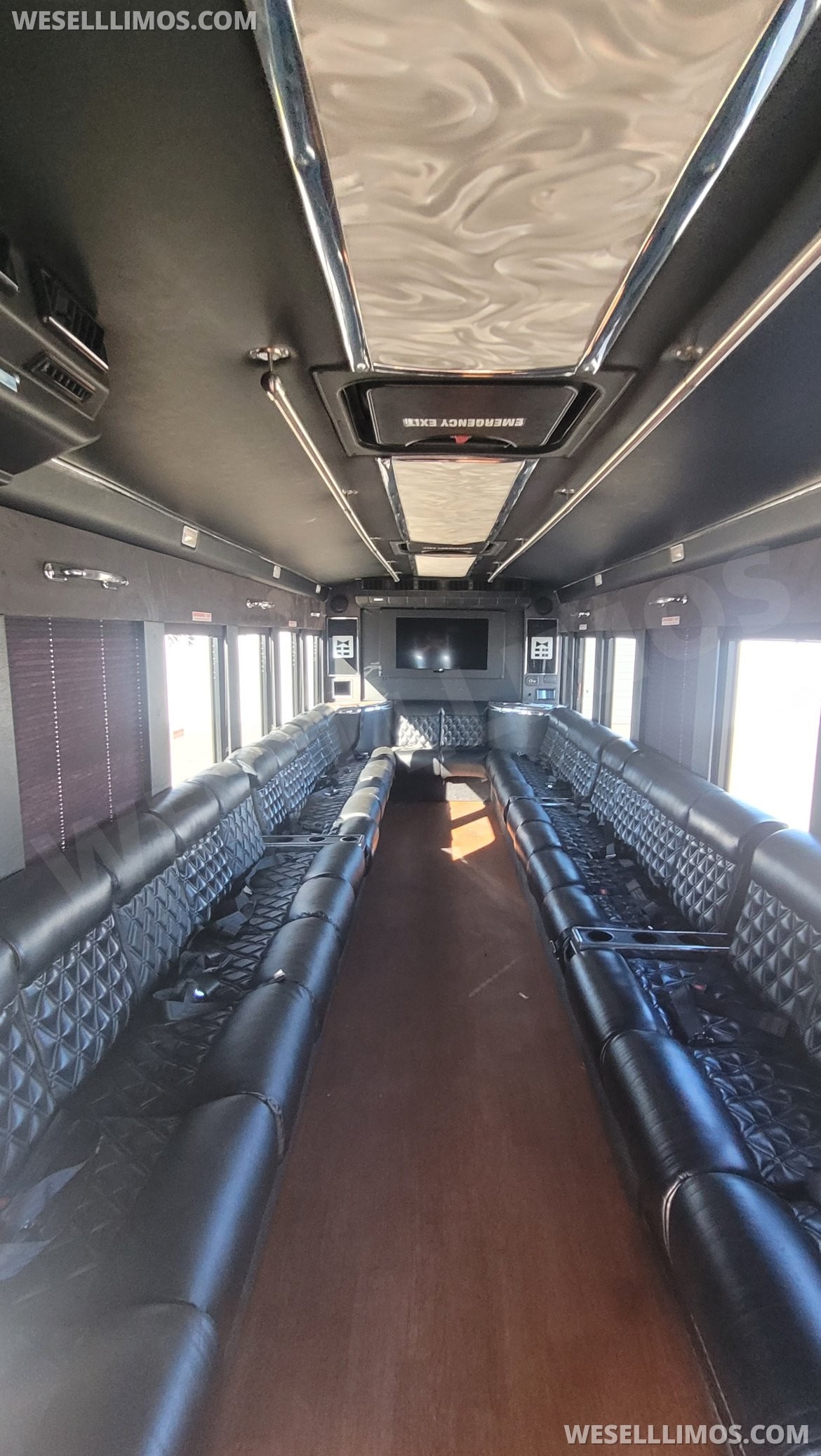 Limo Bus for Sale in Laguna Niguel, CA - Photo 26