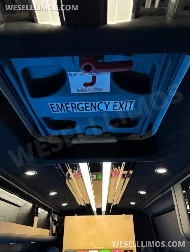 2025 SPV Conversions Mercedes-Benz Sprinter 3500 XD Sprinter - Sprinter for Sale in Anaheim, CA - Photo 17