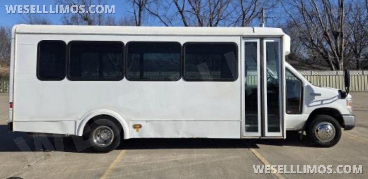Limo Bus for Sale in Los Angeles, CA - Photo 3