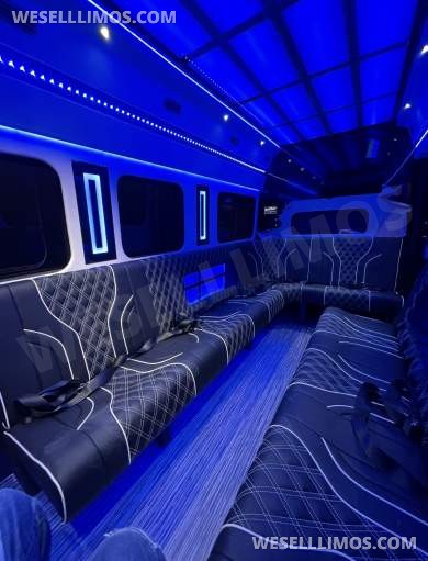 2023 Elite One Customs Ford 350 XLT High Top - Sprinter for Sale in Buena Park, CA - Photo 13