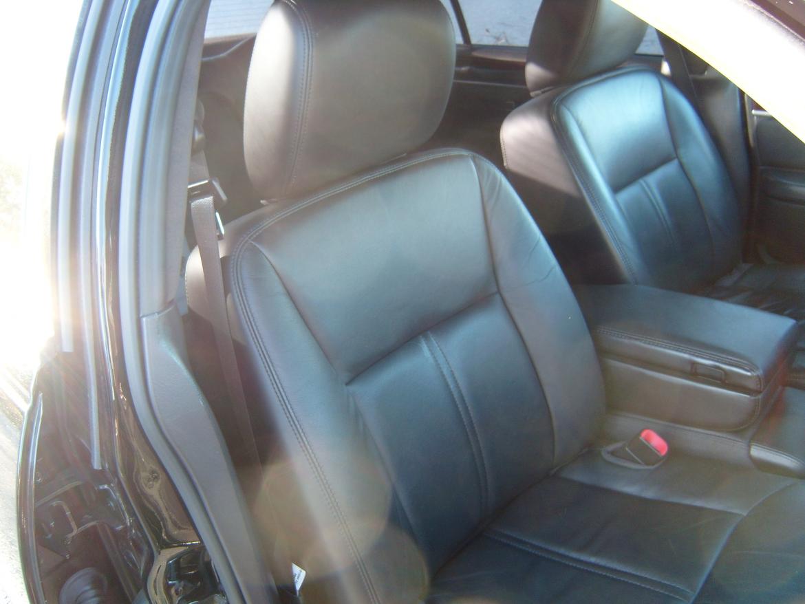Sedan for Sale in Hogansburg, NY - Photo 5