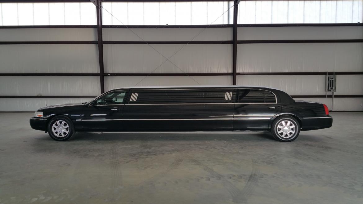 Limousine for Sale in Houston, TX - Photo 8