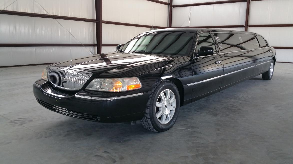 Limousine for Sale in Houston, TX - Main Photo