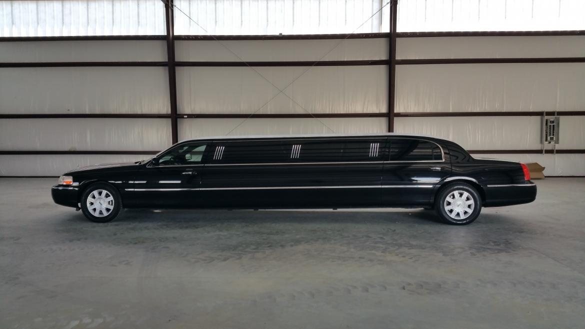 Limousine for Sale in Houston, TX - Photo 9