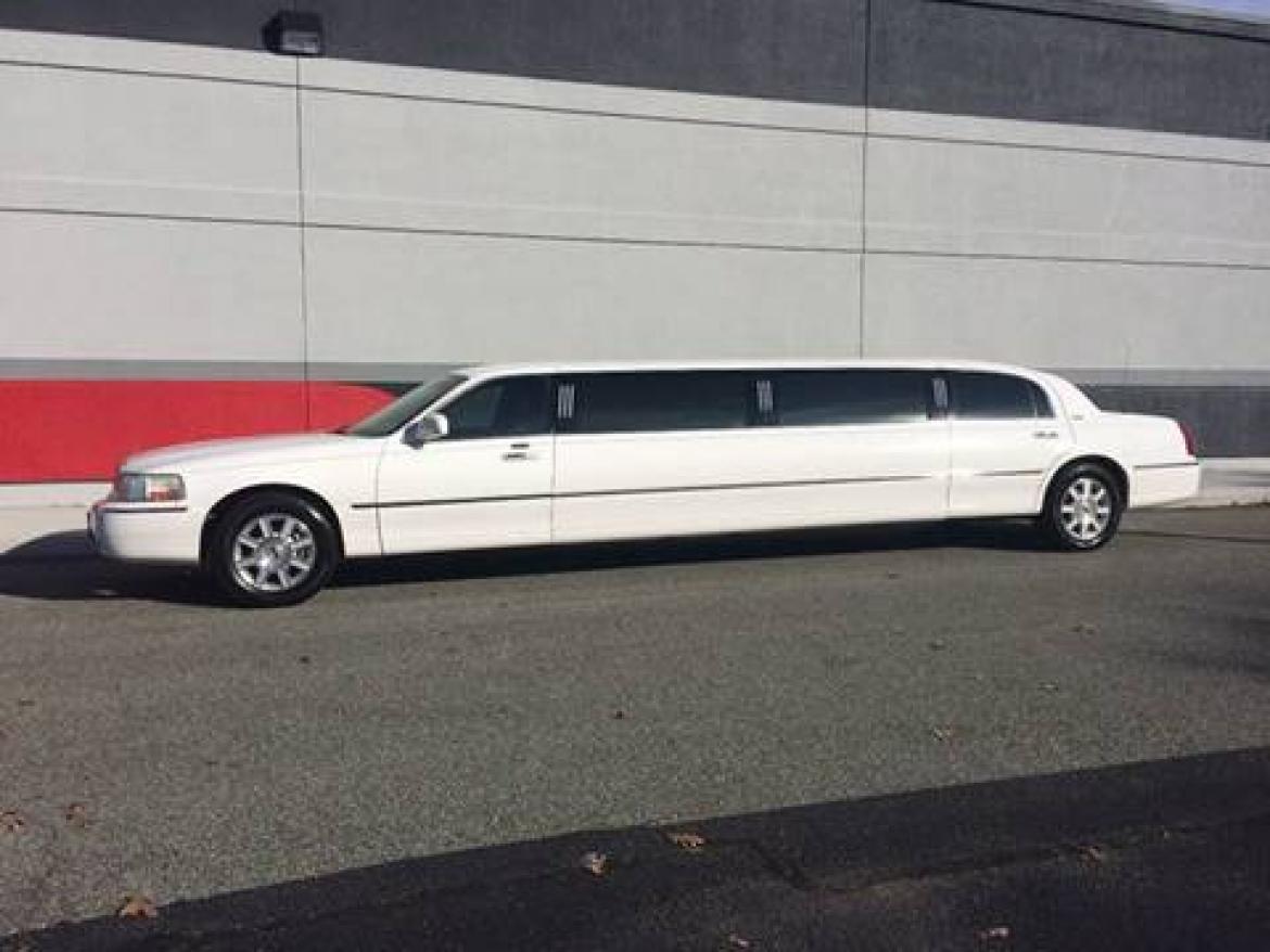 Limousine for Sale in Richmond, VA - Photo 11