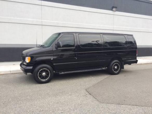 2002 Ford E350 Sprinter for Sale in Richmond, VA - Main Photo
