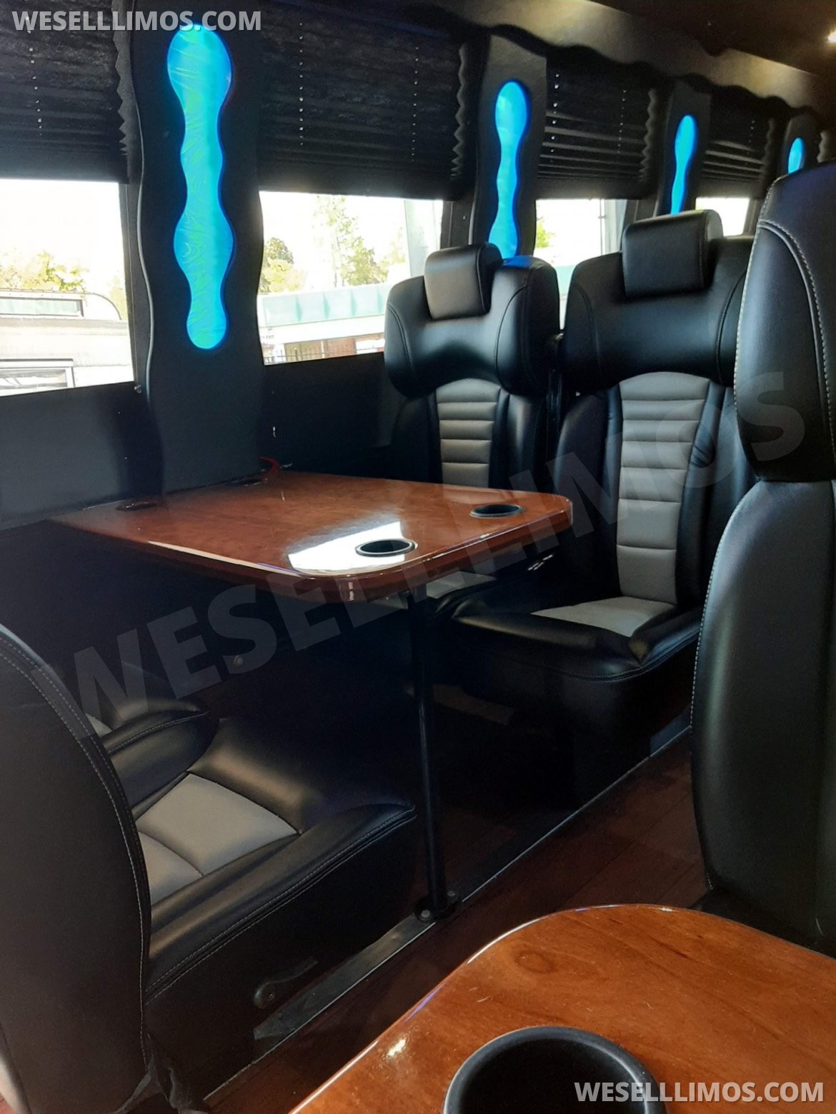 Limo Bus for Sale in Denver, CO - Photo 10