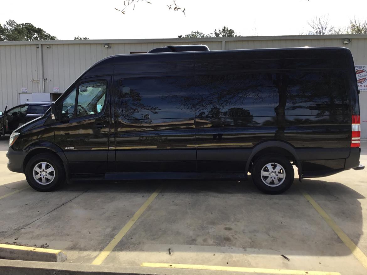 Shuttle Bus for Sale in Jacksonville, FL - Photo 6