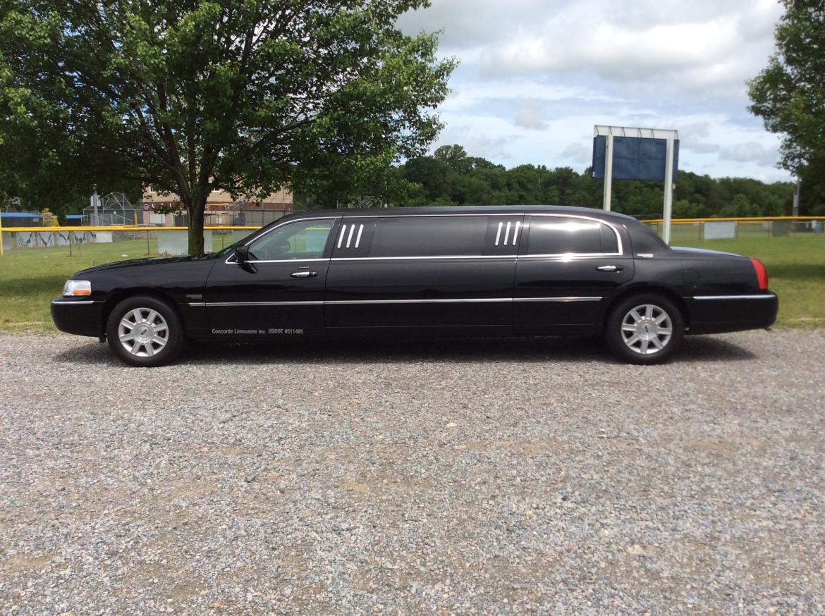 Limousine for Sale in Trenton, NJ - Photo 2