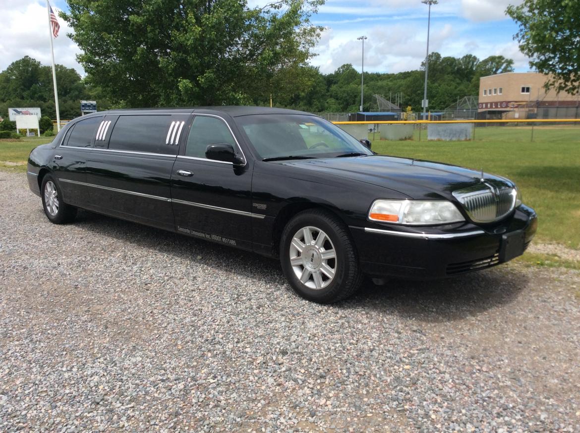 Limousine for Sale in Trenton, NJ - Photo 4