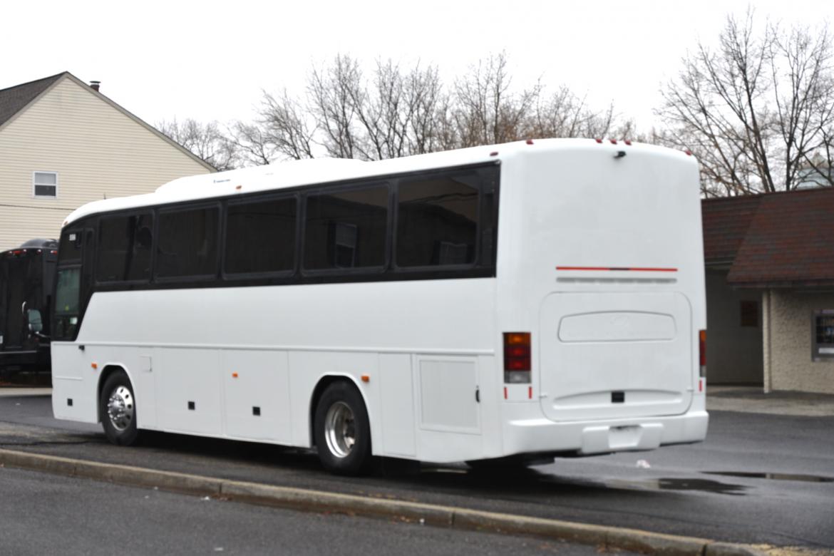 Motorcoach for Sale in Oaklyn, NJ - Photo 3