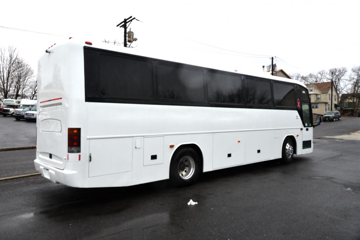 Motorcoach for Sale in Oaklyn, NJ - Photo 5