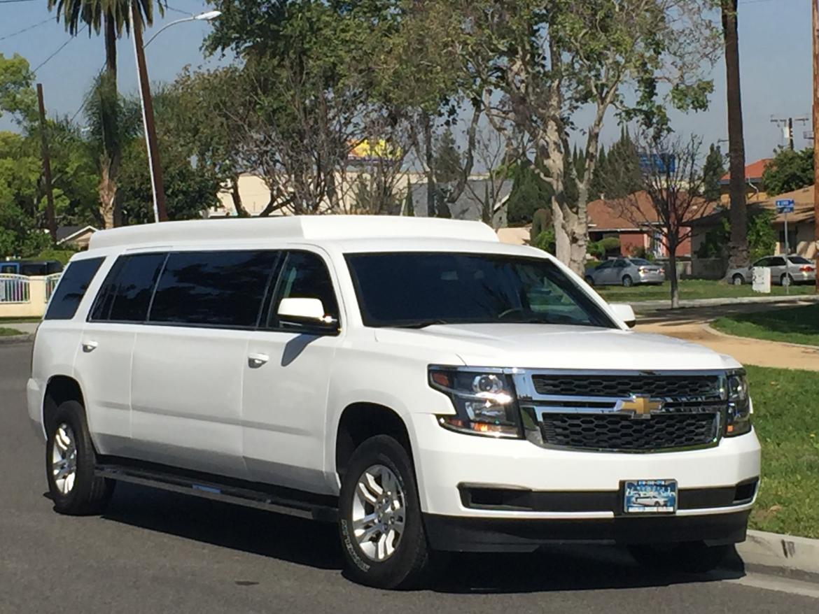 SUV Stretch for Sale in Los Angeles, CA - Photo 6