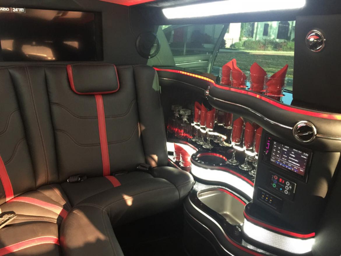 Limousine for Sale in Los Angeles, CA - Photo 10