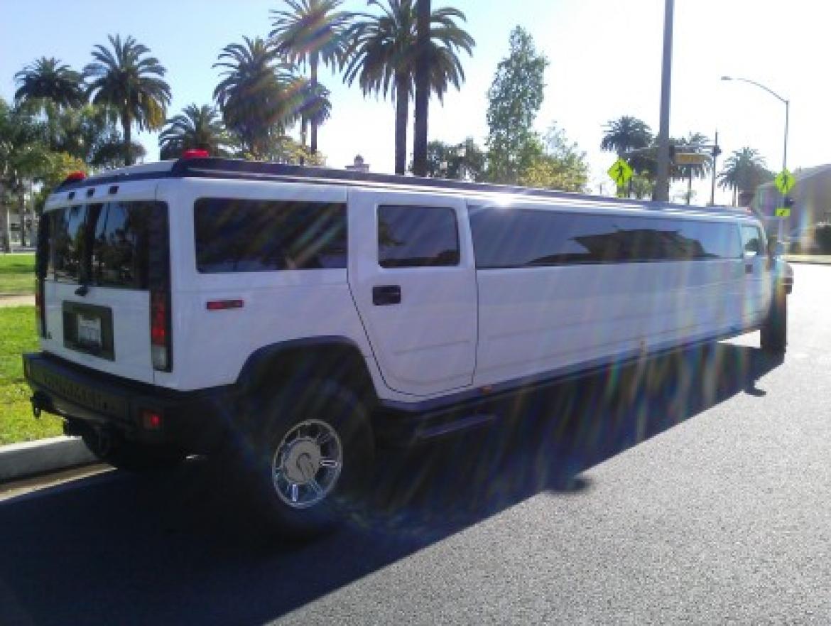 SUV Stretch for Sale in Los Angeles, CA - Photo 9