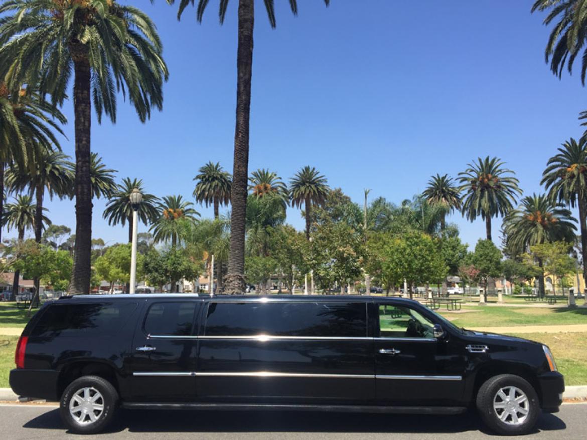 Limousine for Sale in Los Angeles, CA - Photo 3