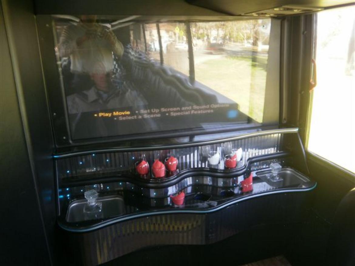 Limo Bus for Sale in Los Angeles, CA - Photo 10
