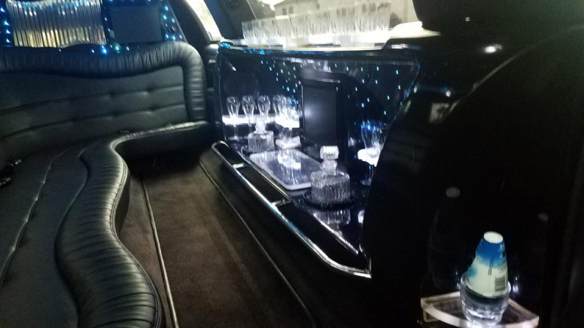 Limousine for Sale in Los Angeles, CA - Photo 11