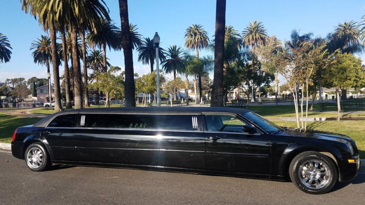 Limousine for Sale in Los Angeles, CA - Photo 6