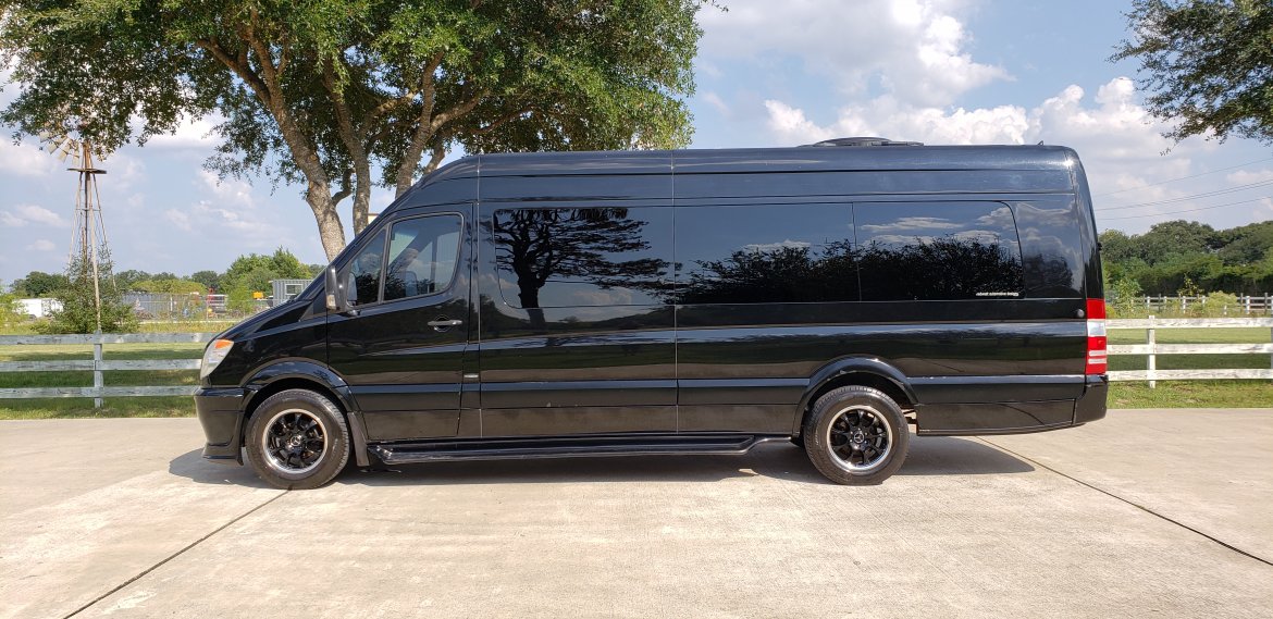 Sprinter for Sale in Houston, TX - Photo 4