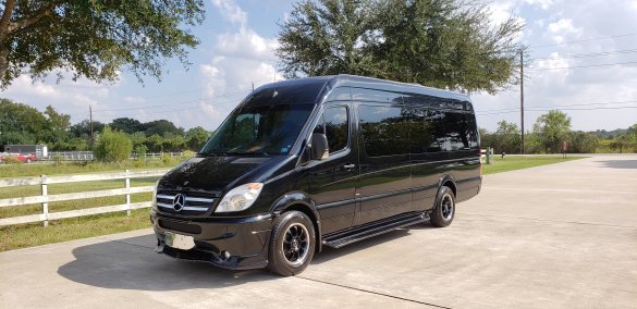 2013 Mercedes-Benz Sprinter 2500 170" EXT Sprinter for Sale in Houston, TX - Photo 3