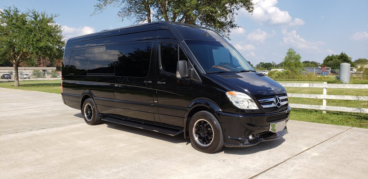 Sprinter for Sale in Houston, TX - Main Photo