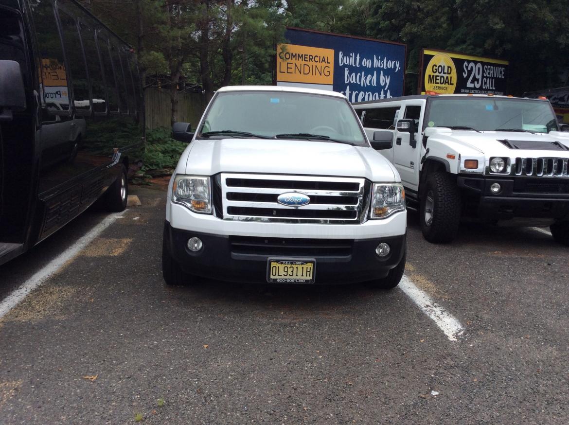 SUV for Sale in Aberdeen , NJ - Main Photo