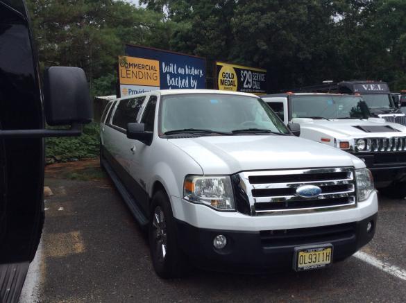 2007 ford Expedition SUV for Sale in Aberdeen , NJ - Photo 2