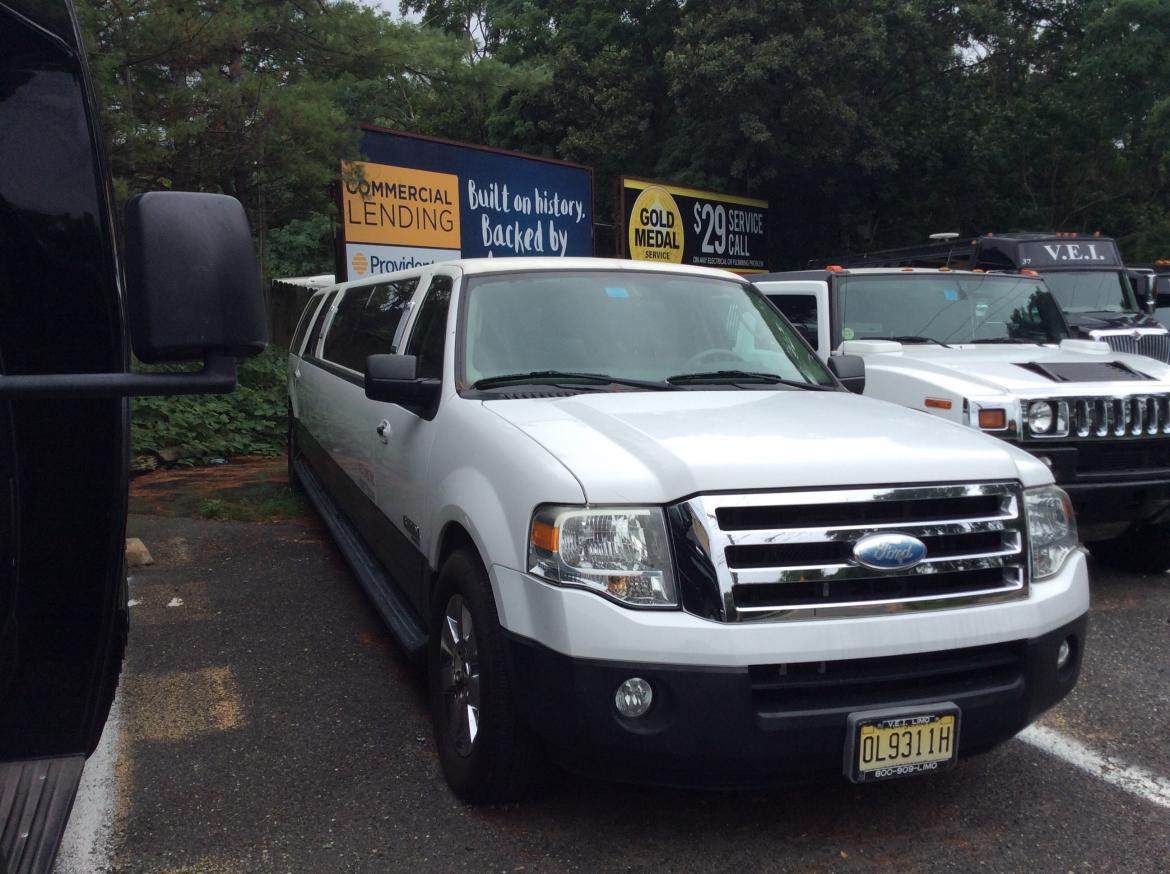 SUV for Sale in Aberdeen , NJ - Photo 5