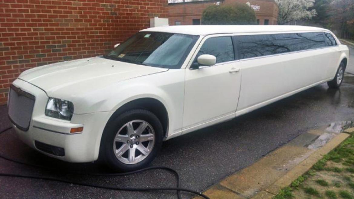 Limousine for Sale in Trenton, NJ - Photo 3