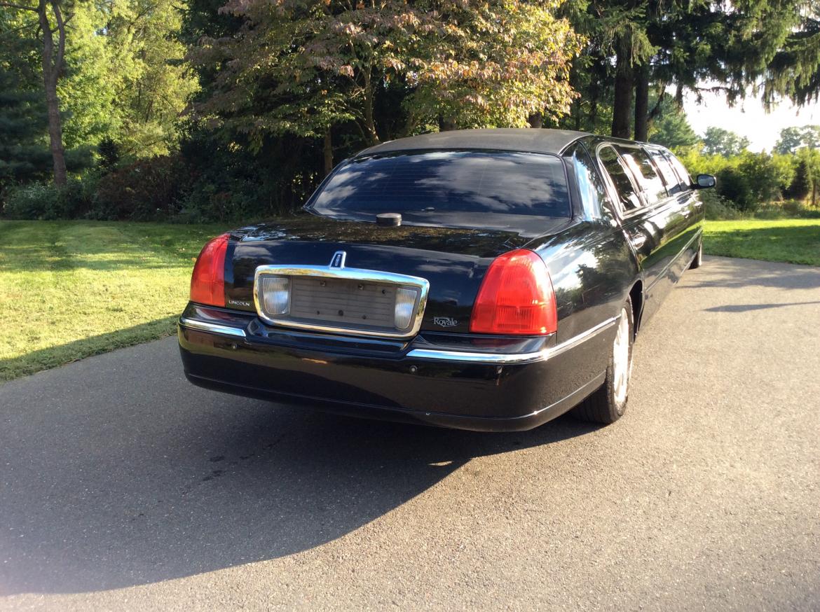 Limousine for Sale in Burlington , AL - Photo 6