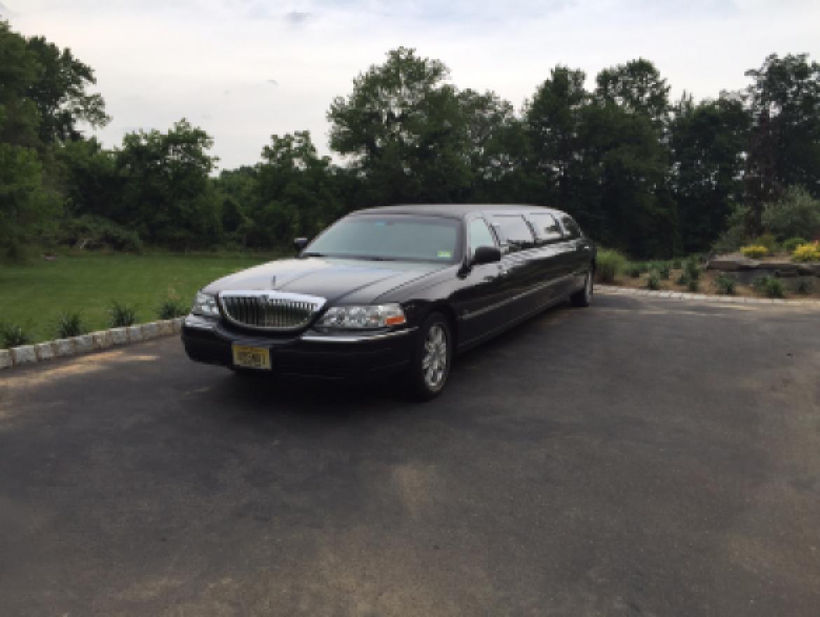 Limousine for Sale in Holmdel, NJ - Photo 2