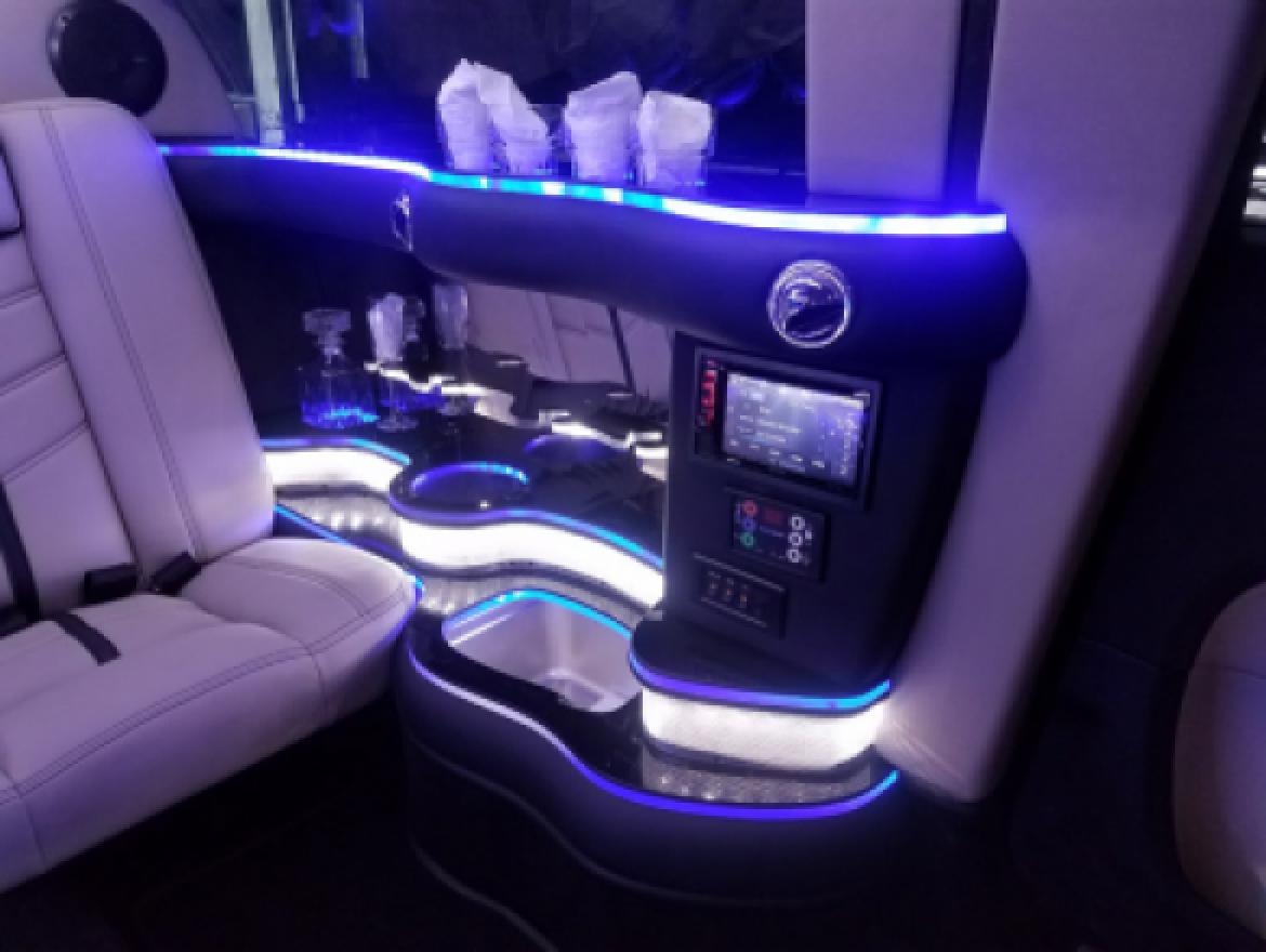 Limousine for Sale in Los Angeles, CA - Photo 2