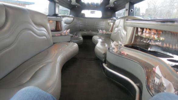 2005 Hummer H2 Limousine for Sale in Rolling Meadows, IL - Photo 3