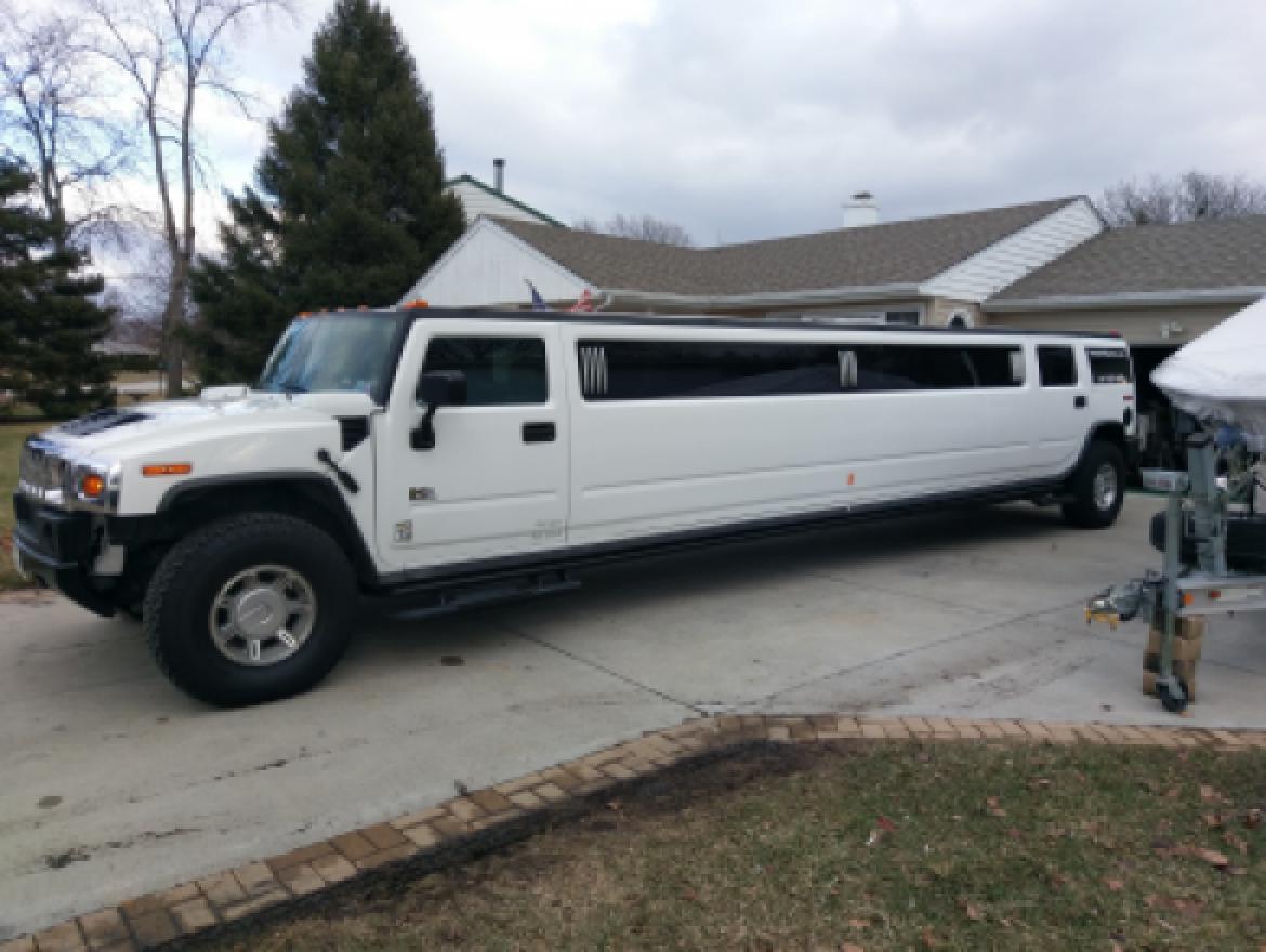 Limousine for Sale in Rolling Meadows, IL - Photo 4