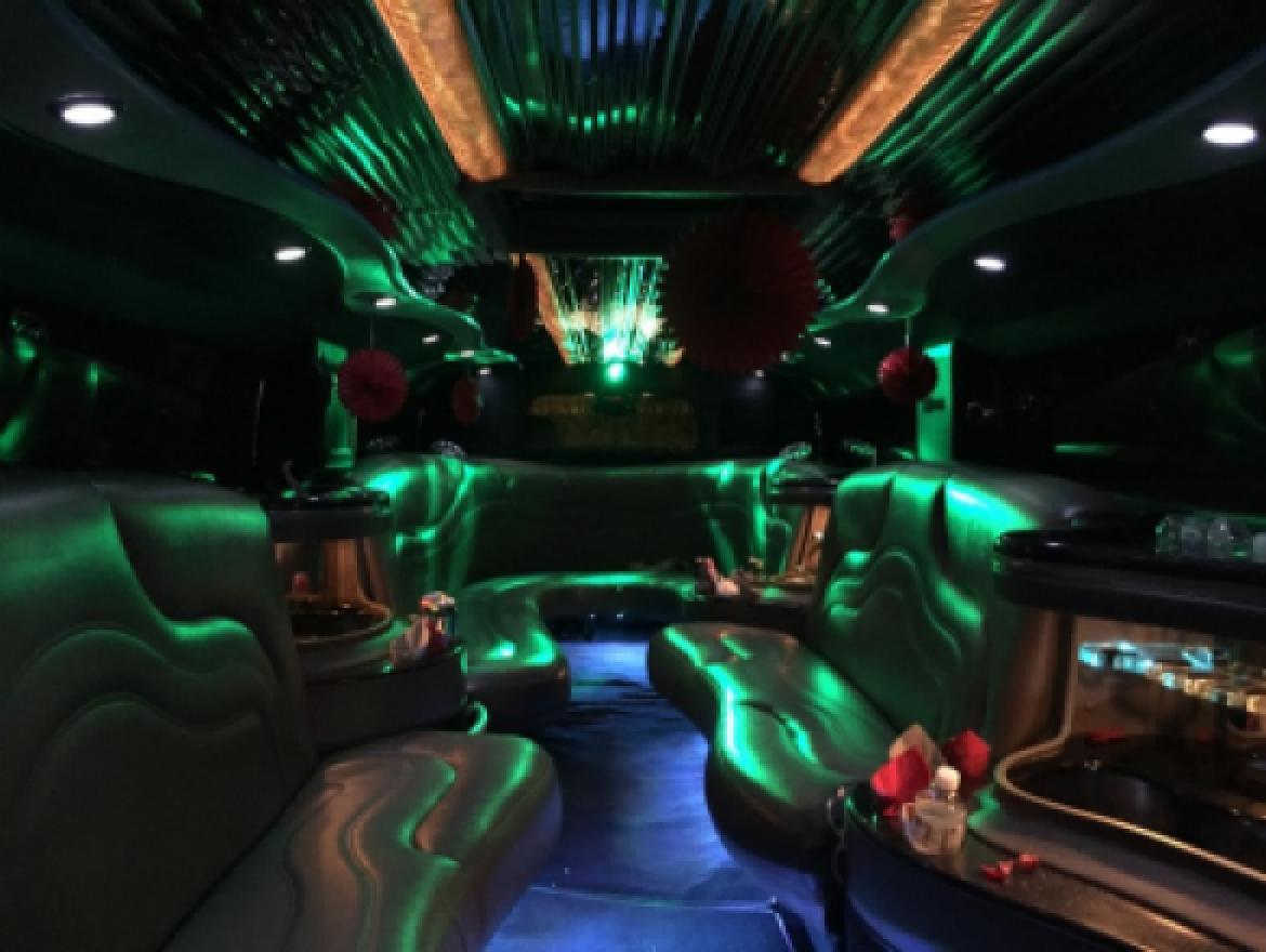Limousine for Sale in Rolling Meadows, IL - Photo 12