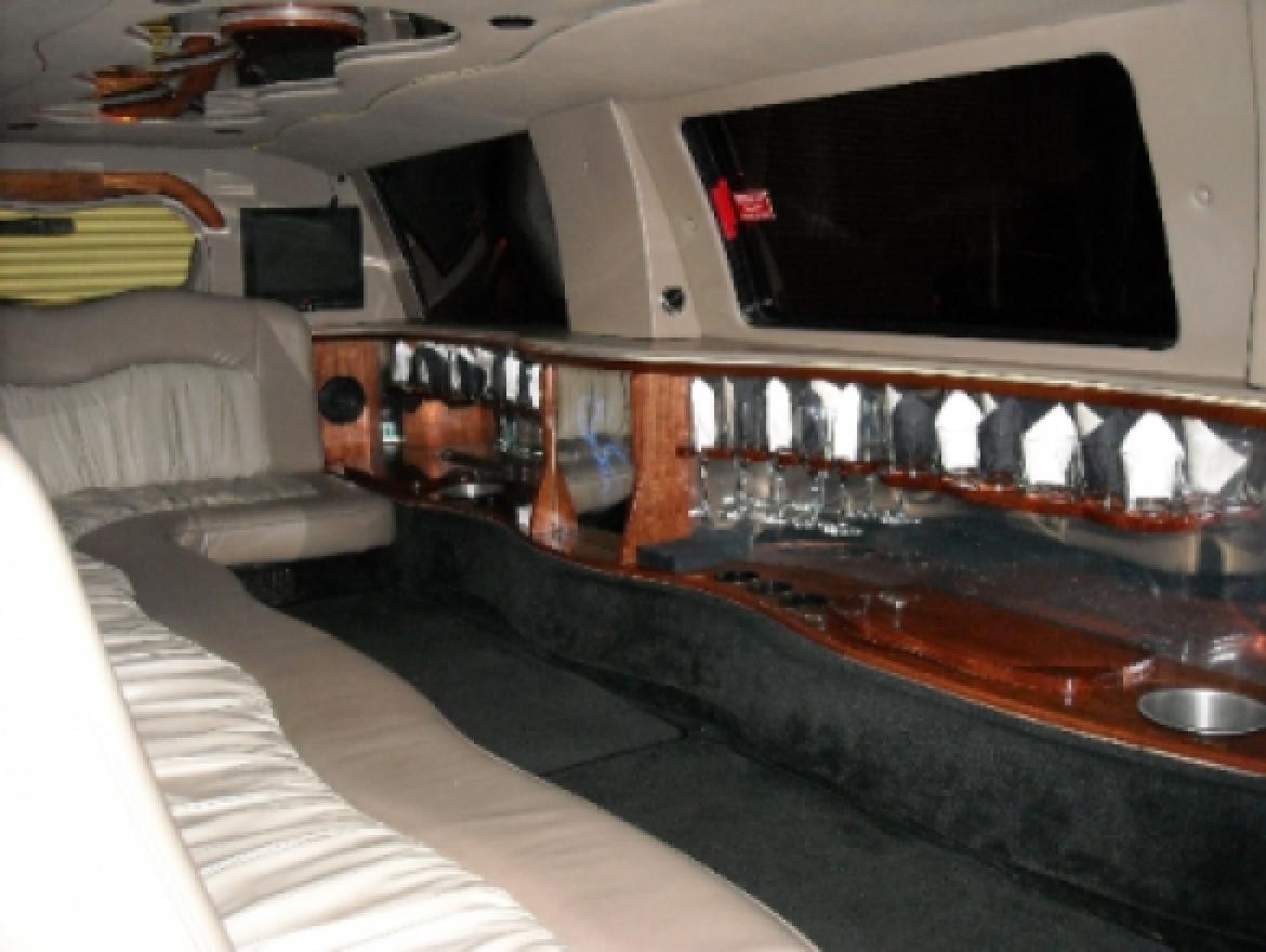 Limousine for Sale in Riverview, FL - Photo 2