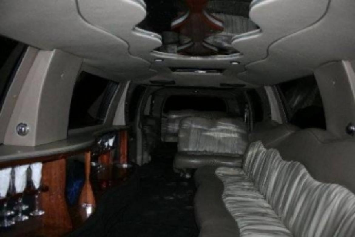 Limousine for Sale in Riverview, FL - Photo 4