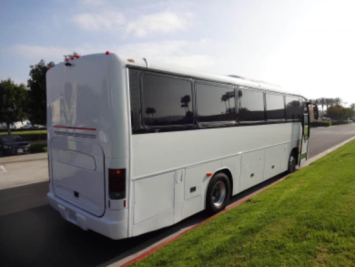 Motorcoach for Sale in Irvine, CA - Photo 3