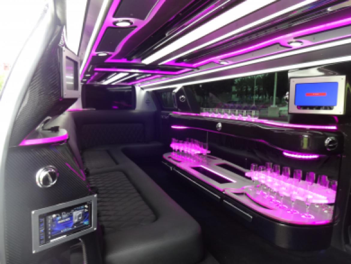 Limousine for Sale in Irvine, CA - Photo 12