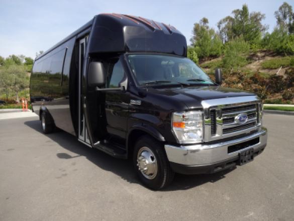 2017 FORD  E-450 Limo Bus for Sale in Irvine, CA - Photo 3
