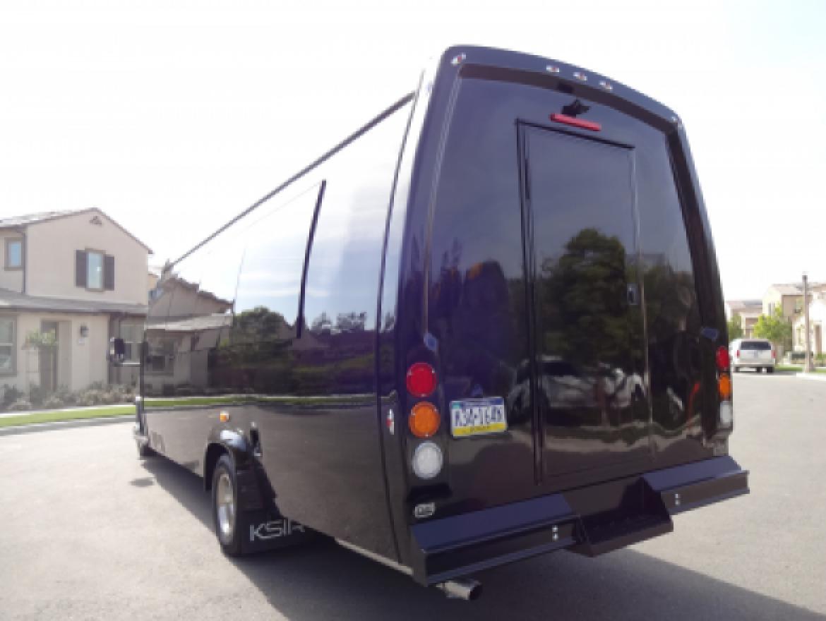 Limo Bus for Sale in Irvine, CA - Photo 7