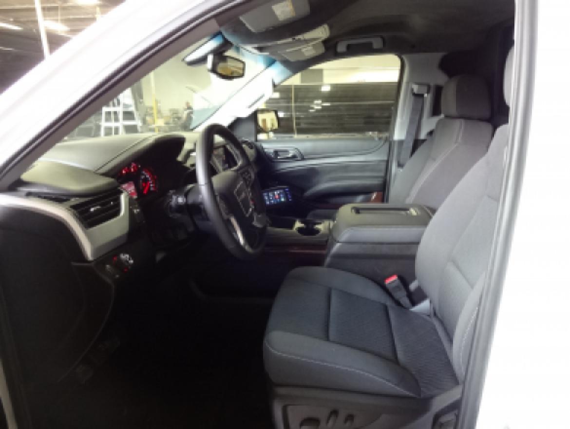 SUV Stretch for Sale in Irvine, CA - Photo 4