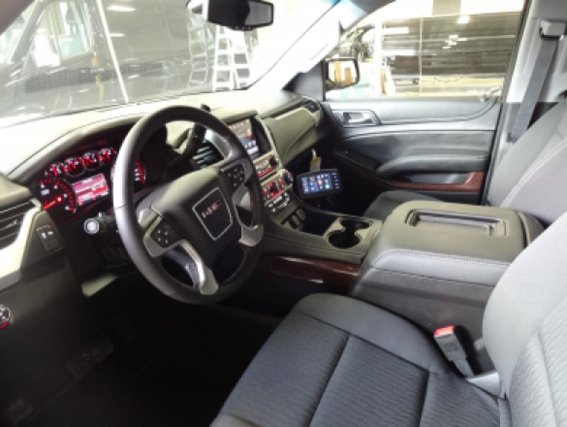 SUV Stretch for Sale in Irvine, CA - Photo 5