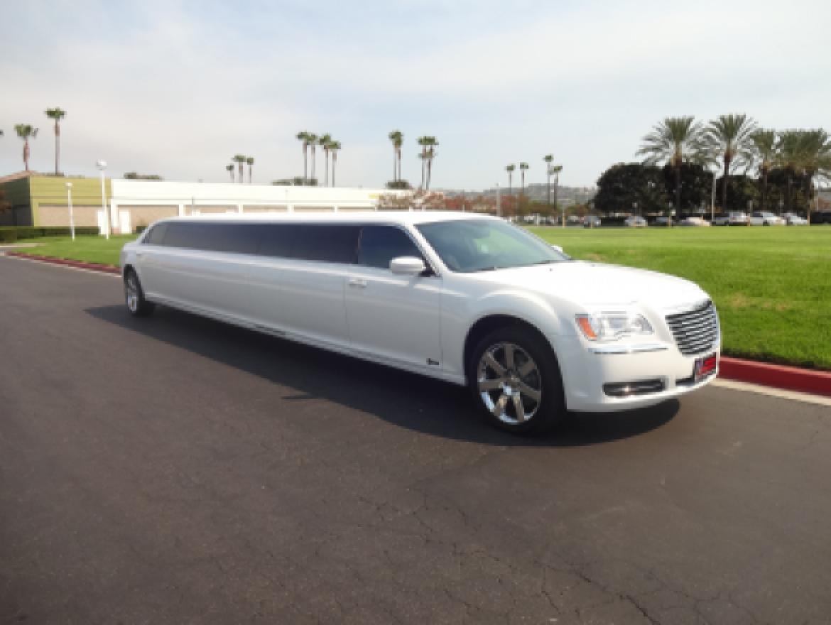 Limousine for Sale in Irvine, CA - Photo 12