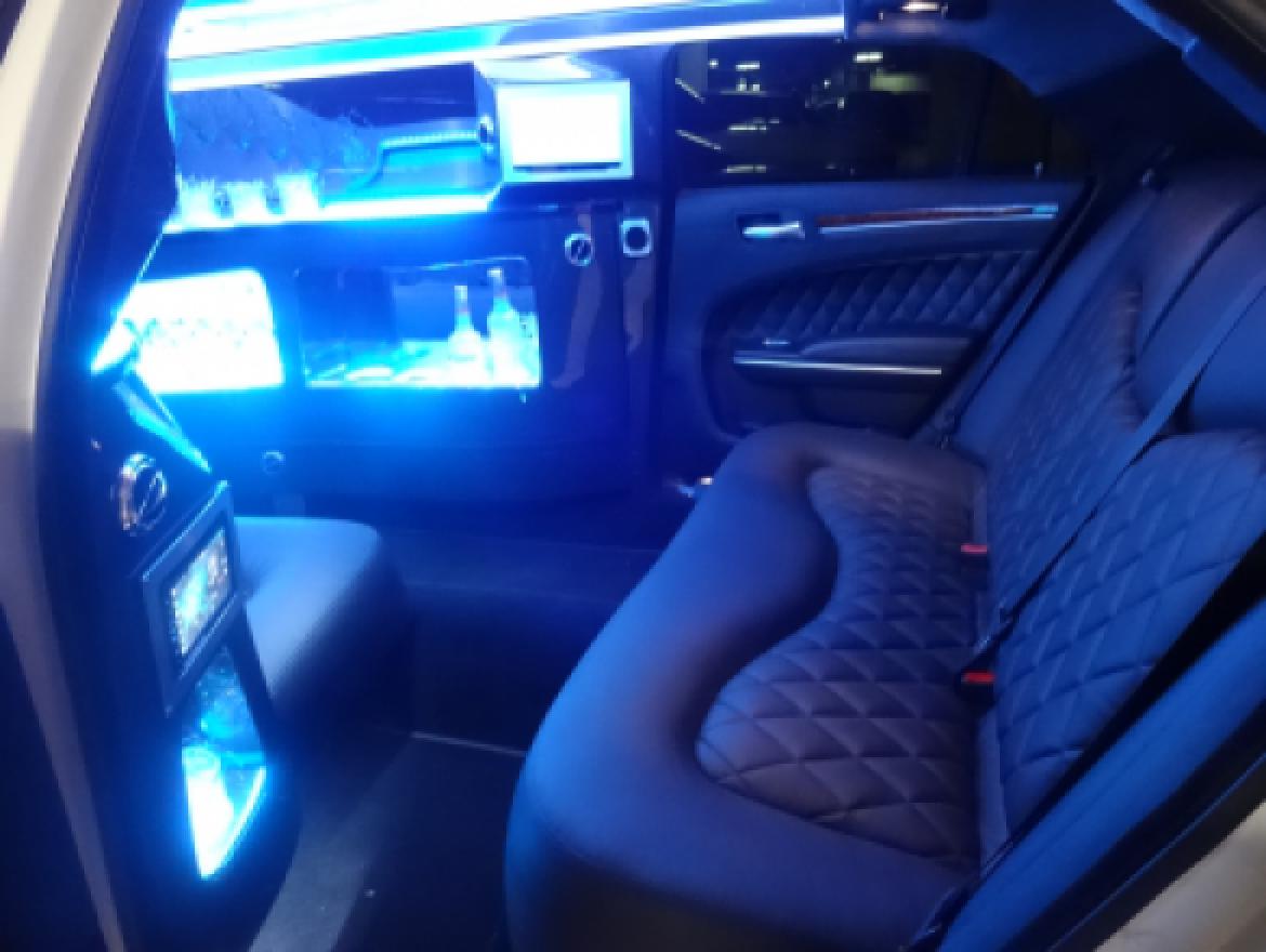 Limousine for Sale in Irvine, CA - Photo 12