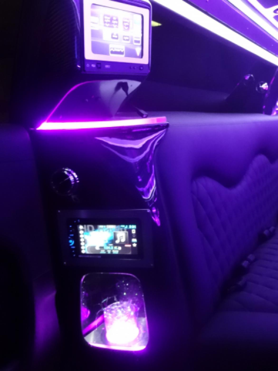 Limousine for Sale in Irvine, CA - Photo 13