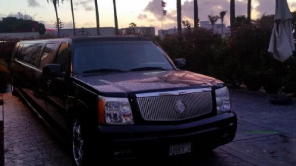 2003 Cadillac ESV SUV Stretch for Sale in San Diego, CA - Photo 2