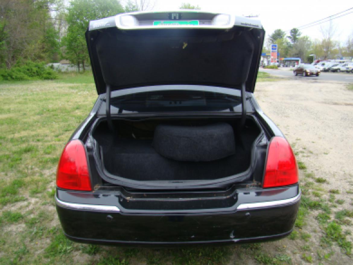 Limousine for Sale in Egg Harbor City, NJ - Photo 11